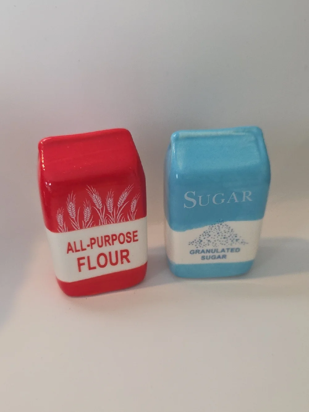 Baker's Mini Ceramic Salt & Pepper Shakers - Flour & Sugar